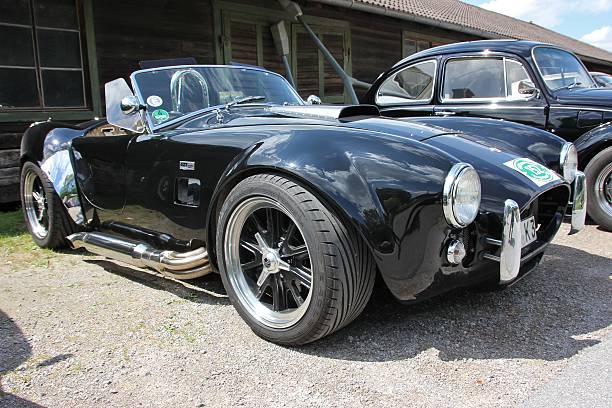 oldtimer shelby cobra - cobra car shelby close up - fotografias e filmes do acervo