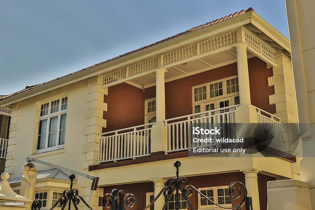 Casas em estilo vitoriano, com varanda - Foto de stock de Apartamento royalty-free
