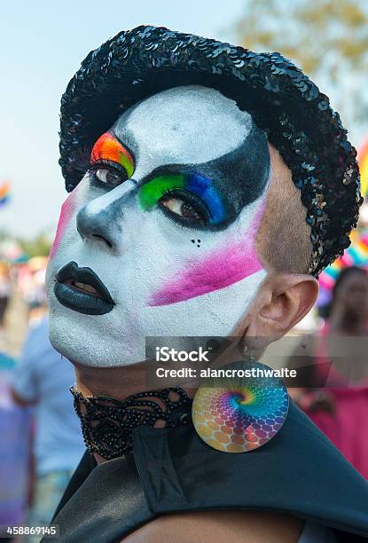 Photo libre de droit de Peinte Visage Gay Pride Parade banque d'images et plus d'images libres de droit de Adulte - Adulte, Droits des LGBTQI, Défilé