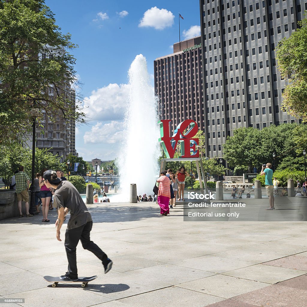 Love Park de Filadelfia - Foto de stock de Filadelfia - Pensilvania libre de derechos