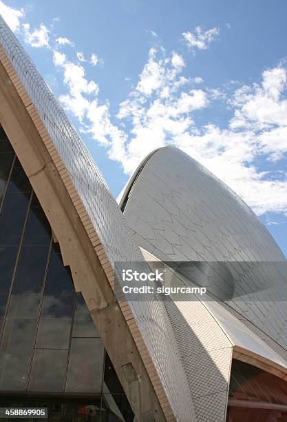 Foto de Sydney Opera House Austrália e mais fotos de stock de Arquitetura - Arquitetura, Austrália, Azul