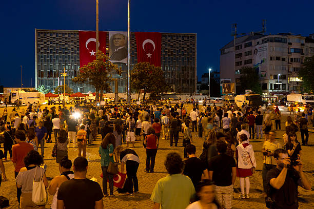 protestos na turquia - recep tayyip erdogan activist event gezi imagens e fotografias de stock
