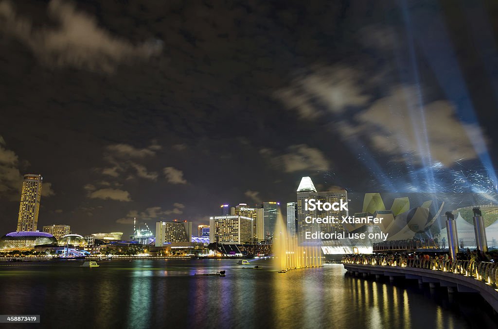 Laser Mostrar efectuado na Marina Bay Sands - Royalty-free Cidade de Singapura Foto de stock