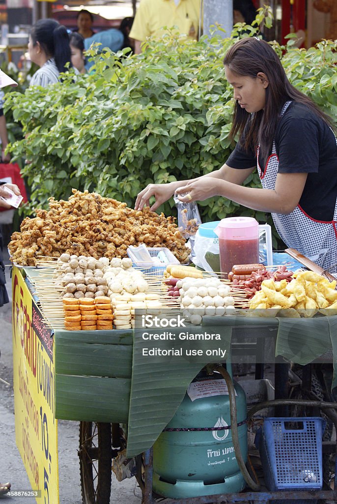 Cibo di strada - Foto stock royalty-free di Ambientazione esterna