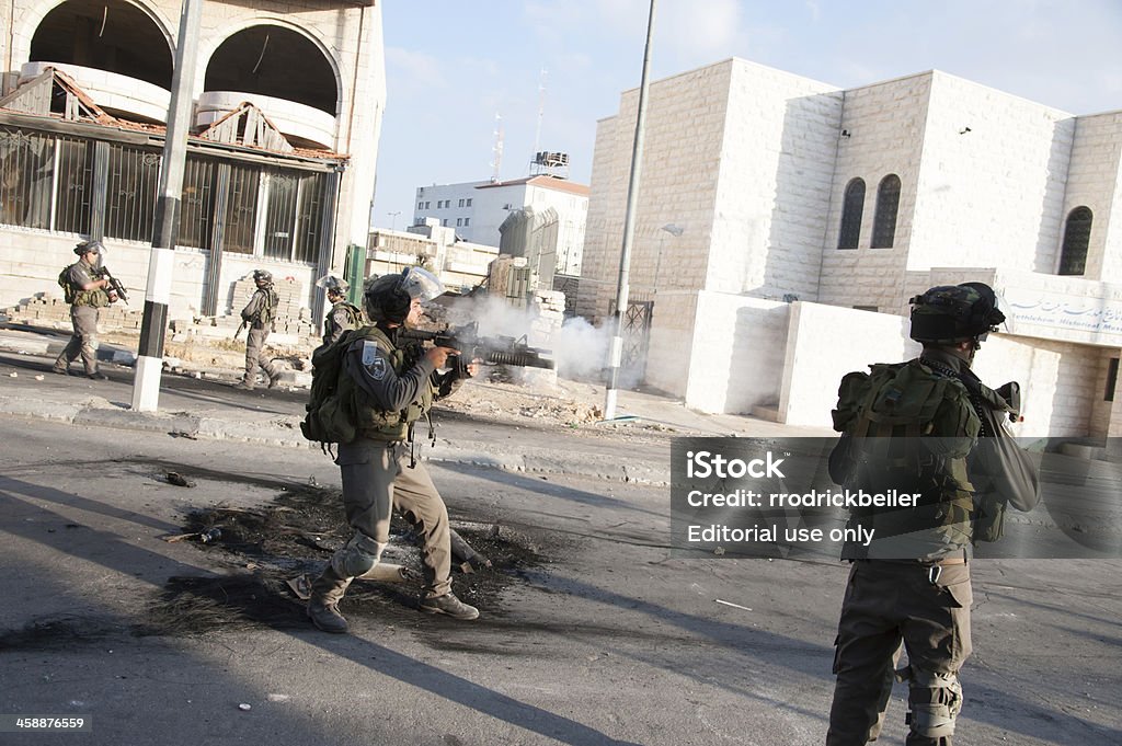 Ocupación militar israelí en Cisjordania - Foto de stock de Arma libre de derechos