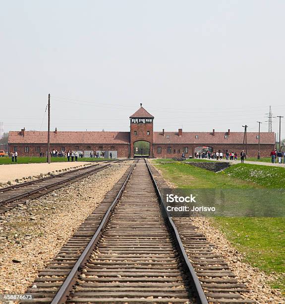 Foto de Auschwitz e mais fotos de stock de Auschwitz - Auschwitz, Estrada de ferro, Birkenau