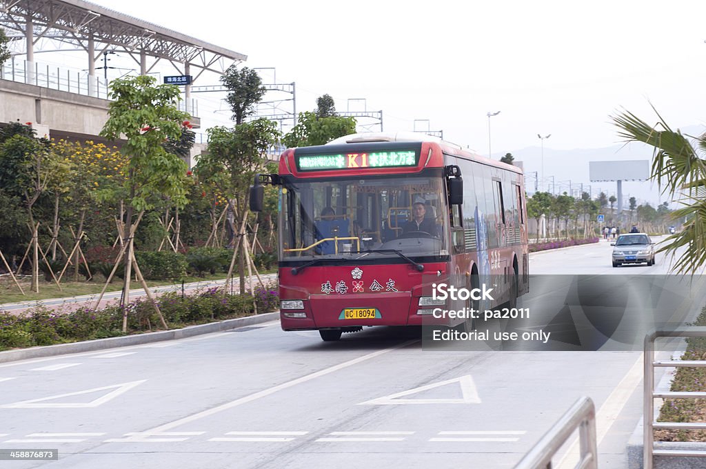 Autobus w Chinach - Zbiór zdjęć royalty-free (Autobus)