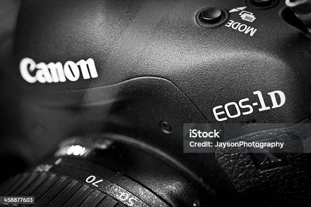 Canon Eos 1d X Cámara Slr Digital Foto de stock y más banco de imágenes de Apertura - Apertura, Color negro, Comunidad