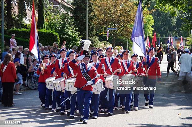 Muzyka Parady Brunssum - zdjęcia stockowe i więcej obrazów Aktywni seniorzy - Aktywni seniorzy, Big Day Out, Brokat - Wyposażenie artysty i rzemieślnika