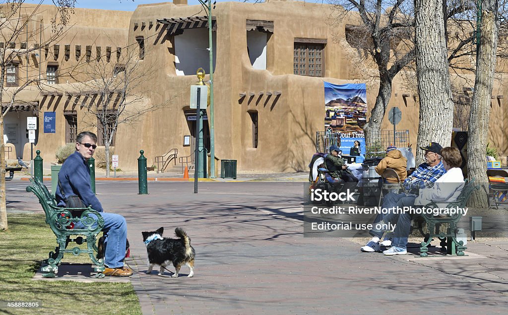 La vida de la ciudad de Santa Fe - Foto de stock de Aire libre libre de derechos