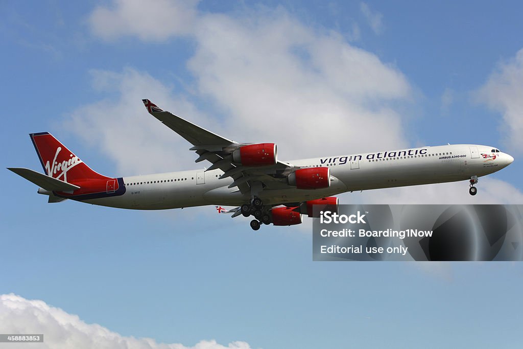 Virgin Atlantic Airbus un 340-600 - Foto de stock de Aeropuerto libre de derechos