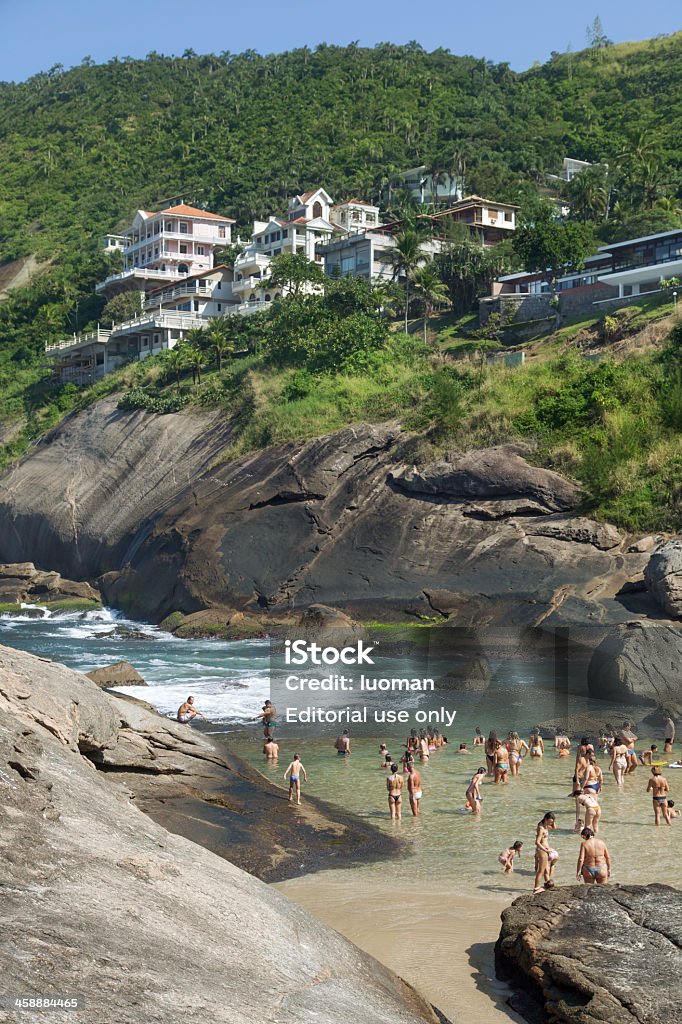 Niterói Itacoatiara Beach en la ciudad - Foto de stock de Actividad al aire libre libre de derechos