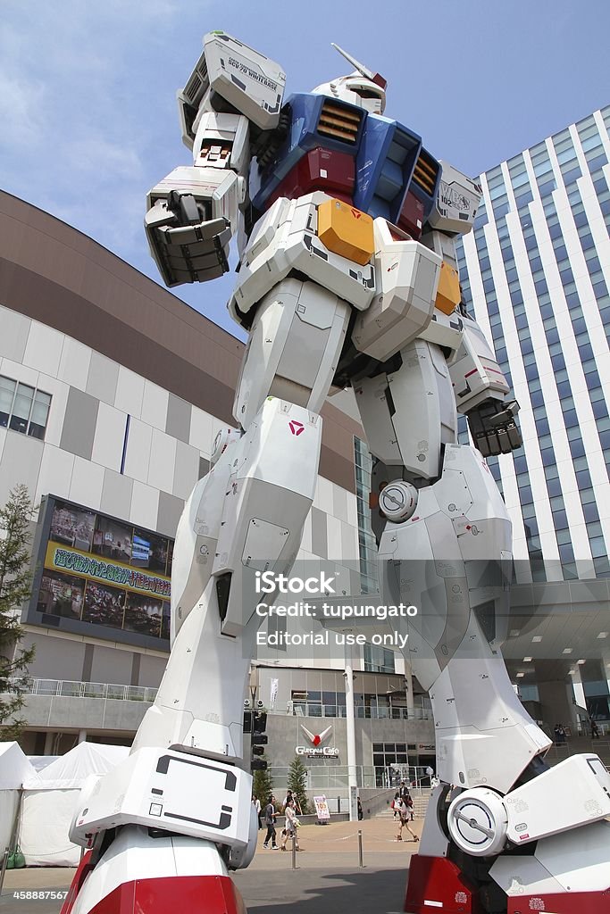 Japanese Robot Stock Photo - Download Image Now - Architecture, Built  Structure, Capital Cities - iStock