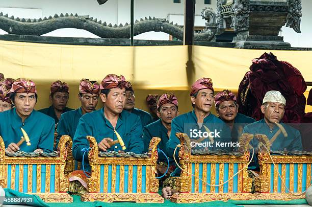 Gamelanorchester In Hinduhochzeit In Bali Stockfoto und mehr Bilder von Gamelan - Gamelan, Bali, Asien