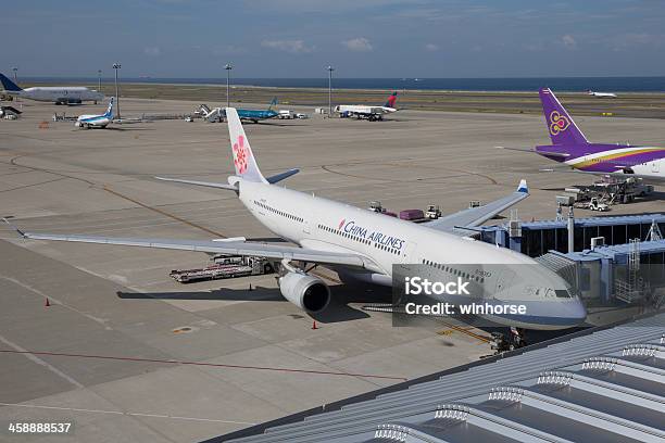 Photo libre de droit de China Airlines Airbus A330 banque d'images et plus d'images libres de droit de Airbus A330 - Airbus A330, All Nippon Airways, Avion