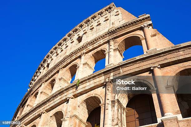 Koloseum W Rzymie - zdjęcia stockowe i więcej obrazów Amfiteatr - Amfiteatr, Archeologia, Architektura