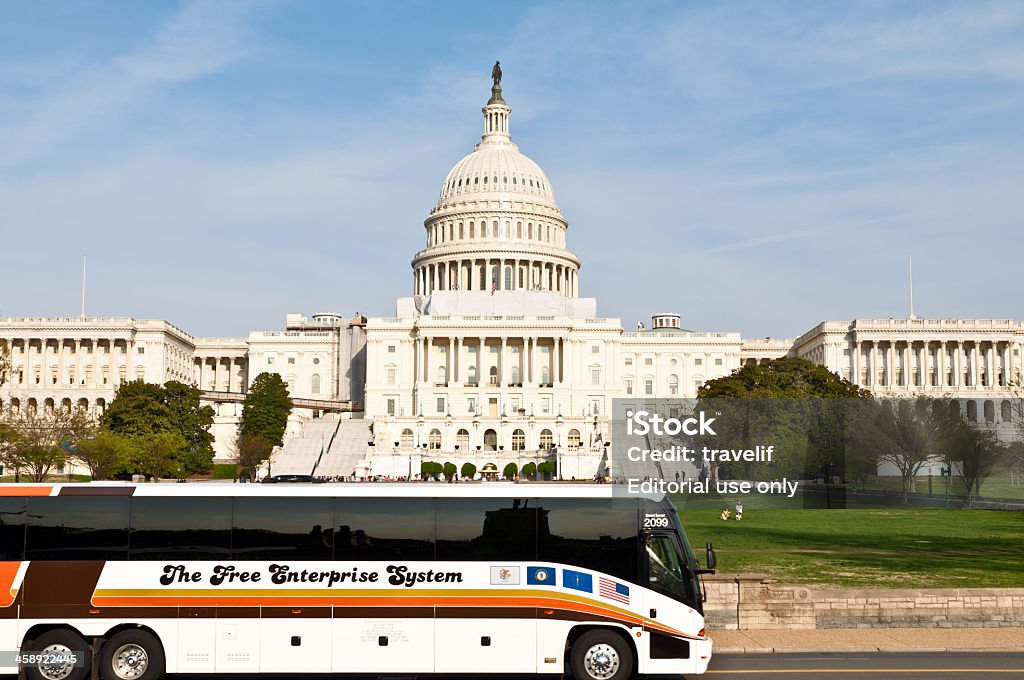 Tour bus vor Kapitol, Washington, DC - Lizenzfrei Aussicht genießen Stock-Foto