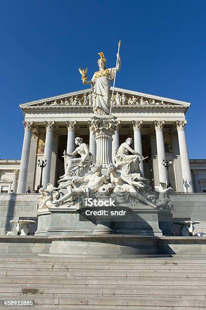 Edificio Del Parlamento Austríaco Foto de stock y más banco de imágenes de Edificio del Parlamento - Edificio del Parlamento, Viena - Austria, Arquitectura