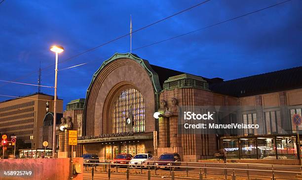 Foto de Estação Central De Helsinque e mais fotos de stock de Arquitetura - Arquitetura, Capitais internacionais, Cultura finlandesa