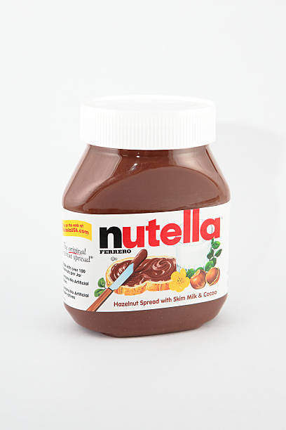 barattolo di nuovo alla nutella - nutella foto e immagini stock