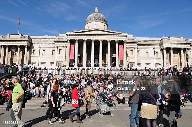 トラファルガー広場 - イングランド文化のストックフォトや画像を多数ご用意 - イングランド文化, トラファルガー広場, ロンドン・ナショナル・ギャラリー