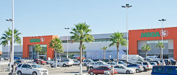 el mega store- san josé del cabo - town san jose del cabo mexico color image fotografías e imágenes de stock