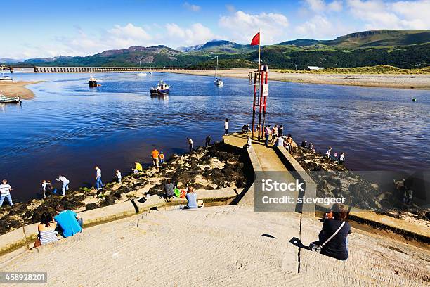 Familienurlaub Kaffeemaschine In Barmouth Wales Stockfoto und mehr Bilder von Altertümlich - Altertümlich, Architektur, Bauwerk