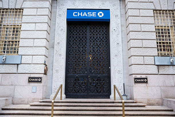 banco chase señal de entrada a la ciudad de nueva york - named financial services company fotografías e imágenes de stock