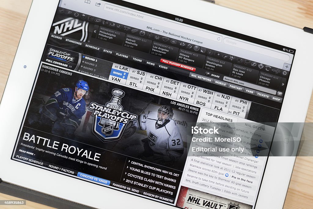 NHL sitio web en el iPad - Foto de stock de Liga nacional de hockey libre de derechos