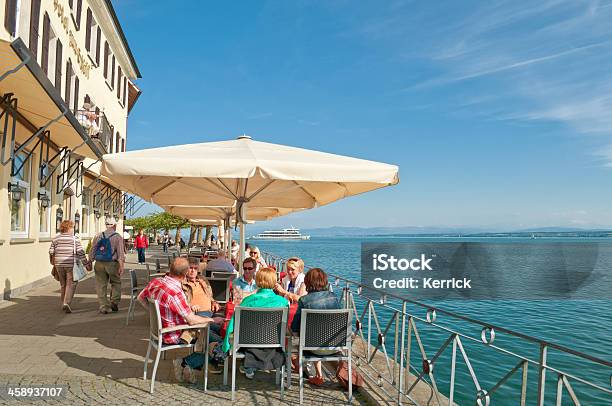 Touristen In Einem Restaurantmeersburg Am Lake Constance Stockfoto und mehr Bilder von Restaurant