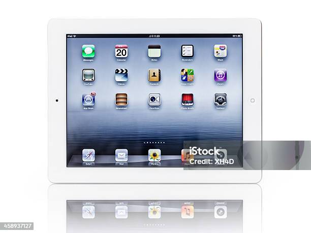 El Ipad 3 Foto de stock y más banco de imágenes de Accesorio personal - Accesorio personal, Adulación, Aplicación para móviles