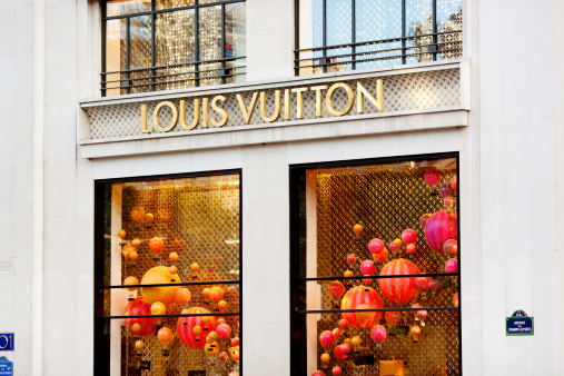 790+ Luis Vuitton Shop Stock Photos, Pictures & Royalty-Free Images -  iStock
