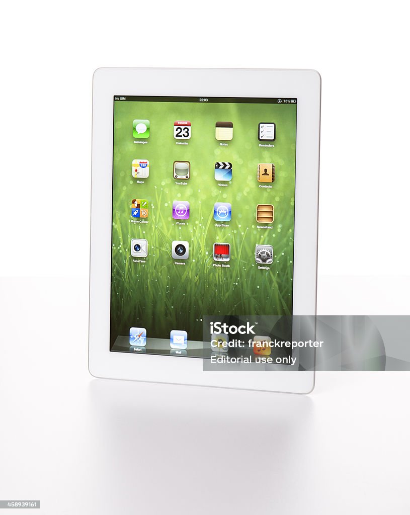 Il nuovo Apple Ipad 3 Versione bianca su un tavolo - Foto stock royalty-free di Applicazione mobile