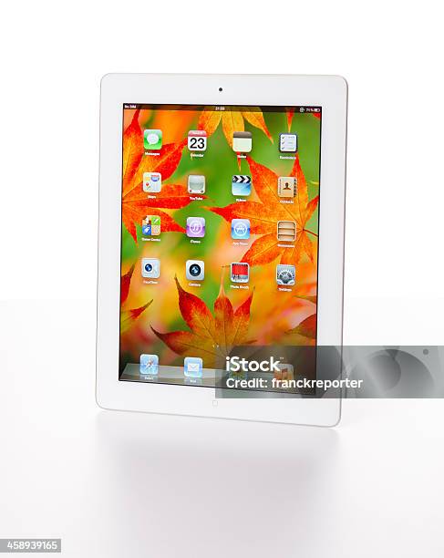 新しいアップルの Ipad 3 ホワイトバージョンのテーブル - iPadのストックフォトや画像を多数ご用意 - iPad, アイコン, カットアウト