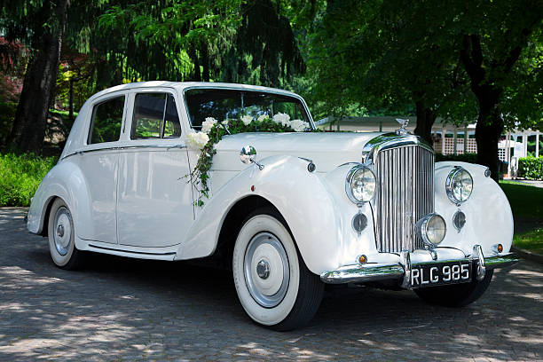 Wedding car decor flowers bouquet ( wedding arrangement )