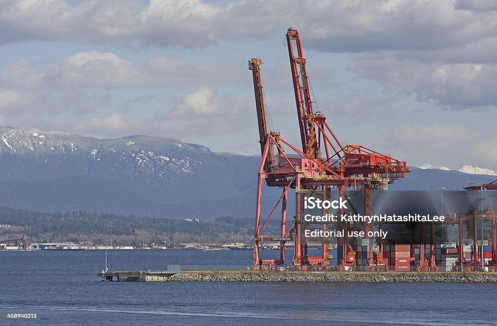 부두 갠트리 크레인 at Centerm, 항구, 브리티시 컬럼비아 밴쿠버, 캐나다 - 로열티 프리 0명 스톡 사진