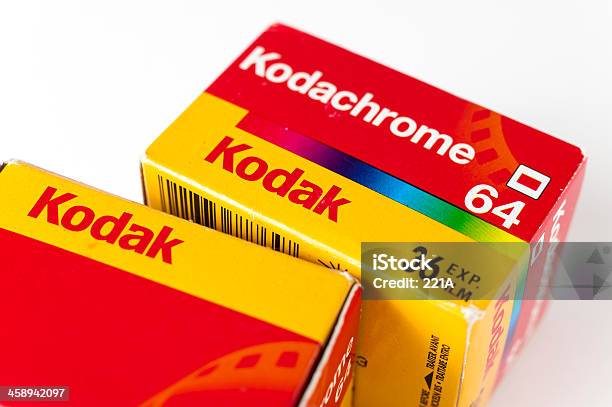 Paquetes De Kodachrome Basin 64 Foto de stock y más banco de imágenes de Película - Equipo fotográfico - Película - Equipo fotográfico, Amarillo - Color, Caja