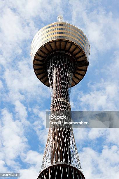 Niedrigen Winkel Ansicht Und Der Centrepoint Tower Sydney Australien Gegen Himmel Stockfoto und mehr Bilder von Ansicht aus erhöhter Perspektive