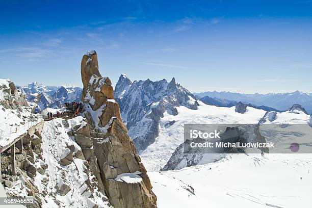 Альпийские Пейзажи — стоковые фотографии и другие картинки Башня - Башня, Бугристая скала, Гора