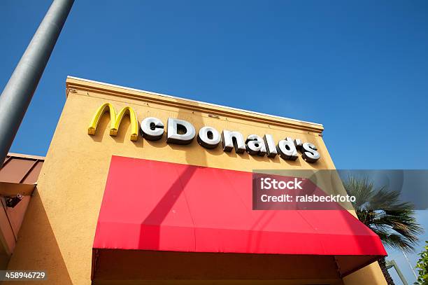 Restaurante Mcdonalds Foto de stock y más banco de imágenes de Amarillo - Color - Amarillo - Color, California, California del Sur