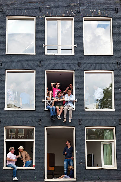 amsterdam - editorial outdoors vertical amsterdam fotografías e imágenes de stock