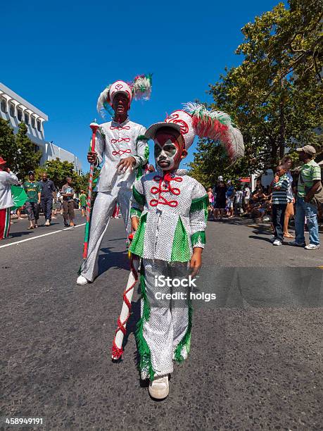 La Universidad De Stellenbosch Carnival Sudáfrica Foto de stock y más banco de imágenes de 2010 - 2010, Adulto, Afrodescendiente