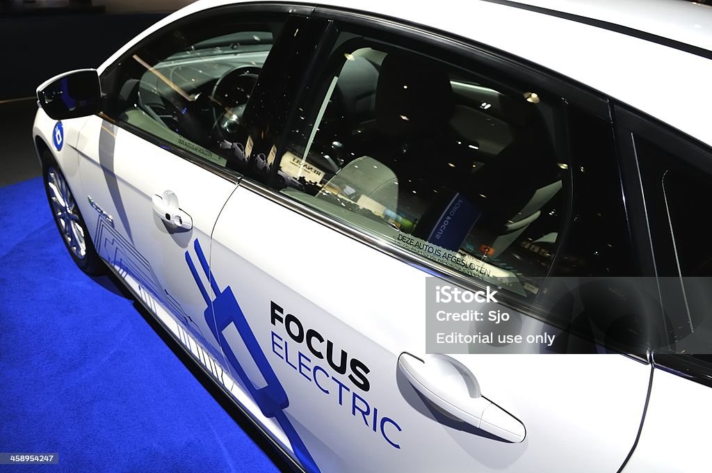 Ford Focus elektryczne - Zbiór zdjęć royalty-free (Elektryczność)