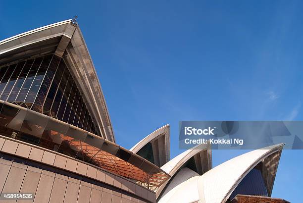Opera W Sydney - zdjęcia stockowe i więcej obrazów Sydney Opera House - Sydney Opera House, Zbliżenie, Architektura
