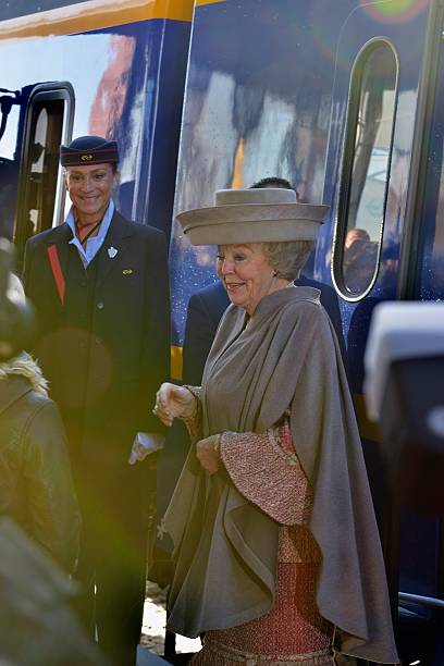 принцесса beatrix - royal train стоковые фото и изображения