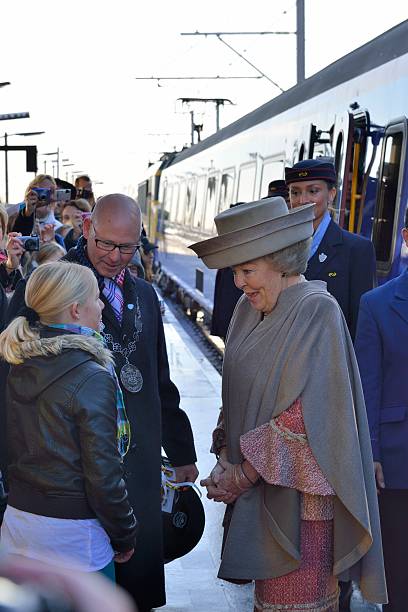 принцесса beatrix - royal train стоковые фото и изображения