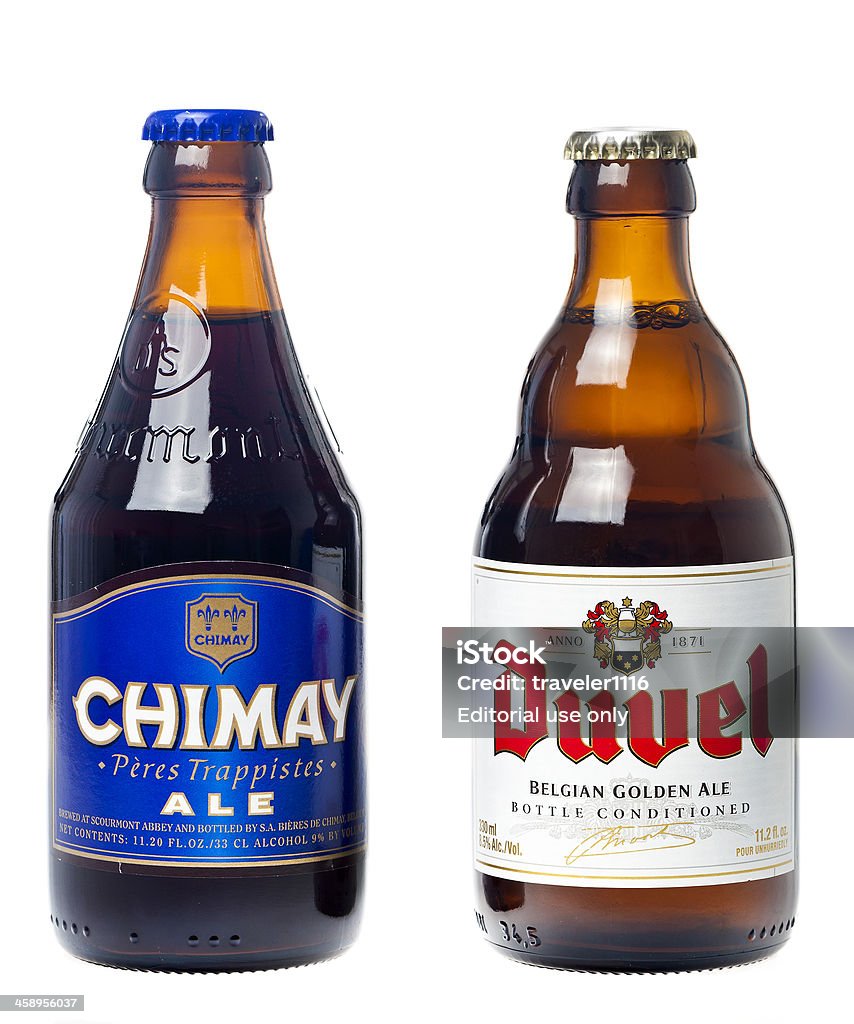 Duvel Chimay y cervezas belgas. - Foto de stock de Azul libre de derechos