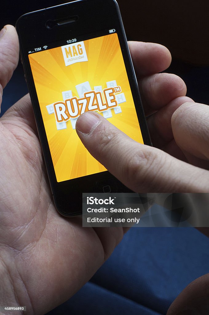 Ruzzle に IPhone - iPhoneのロイヤリティフリーストックフォト