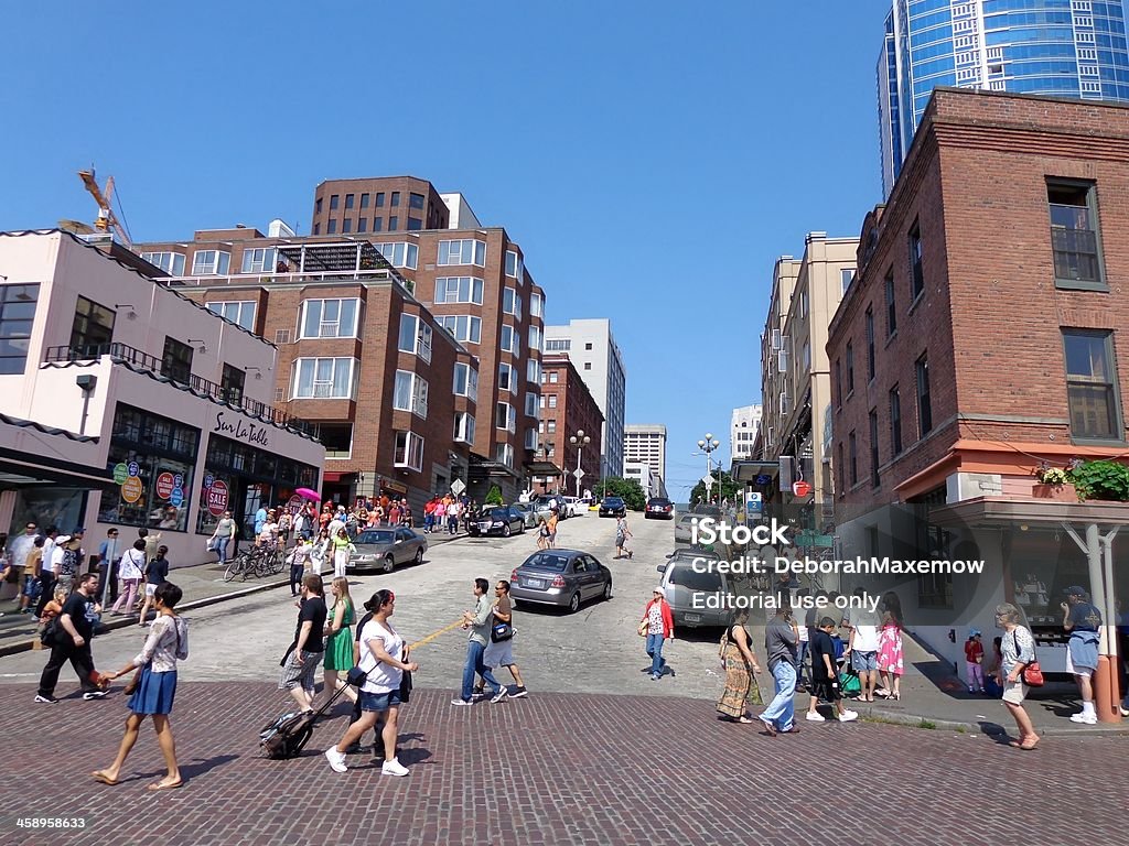 Multidões andar ruas em lugar de um mercado em Seattle Washington - Royalty-free Andar Foto de stock