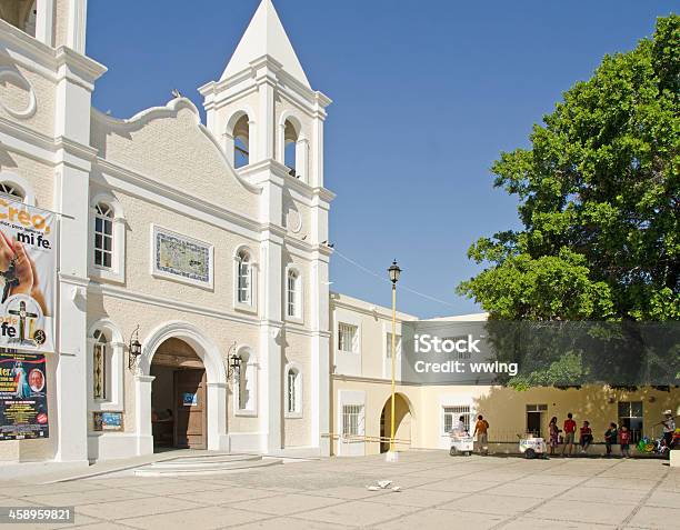 La Iglesia Católica De San José Del Cabo Foto de stock y más banco de imágenes de Cabo San Lucas - Cabo San Lucas, Campana, Campanario - Torre